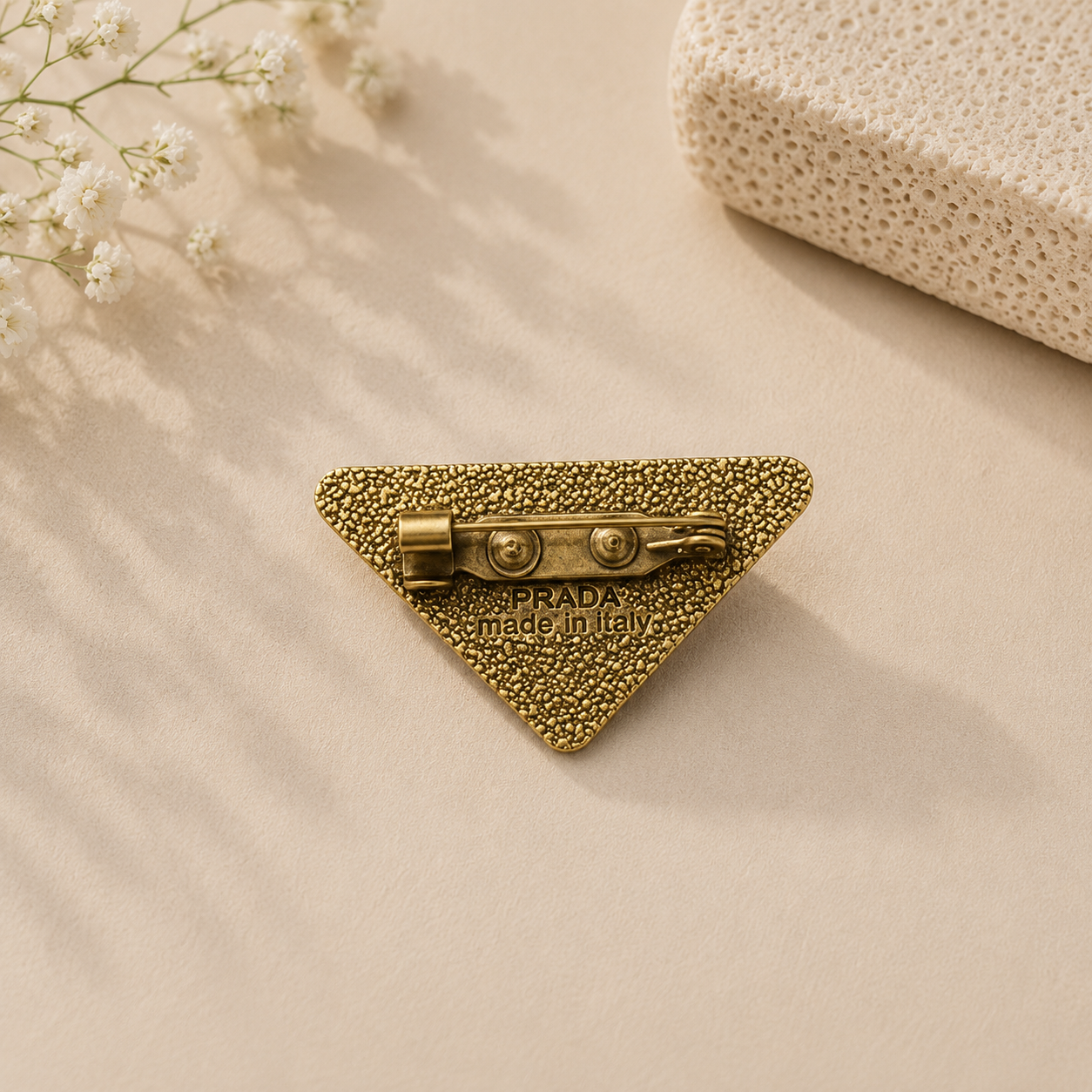 Gold P Brooch
