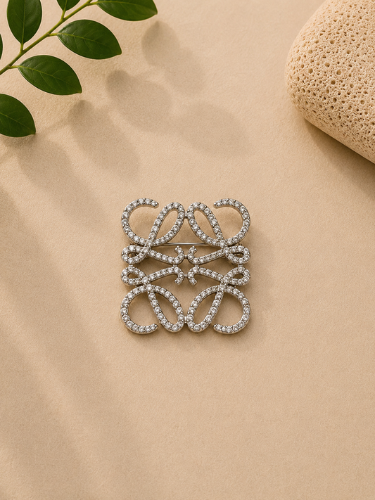 Swirl Pin (Silver)